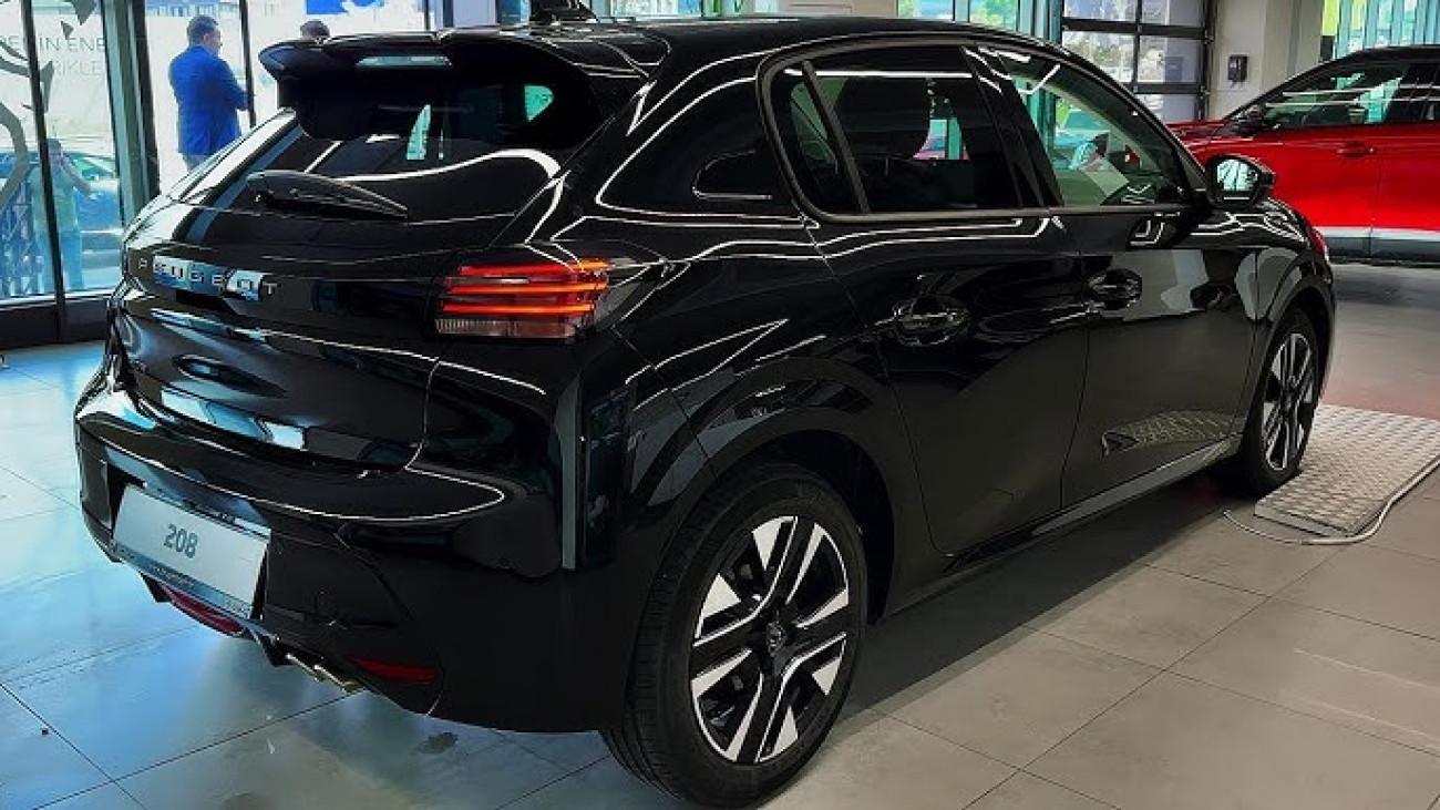 Peugeot 208 2025